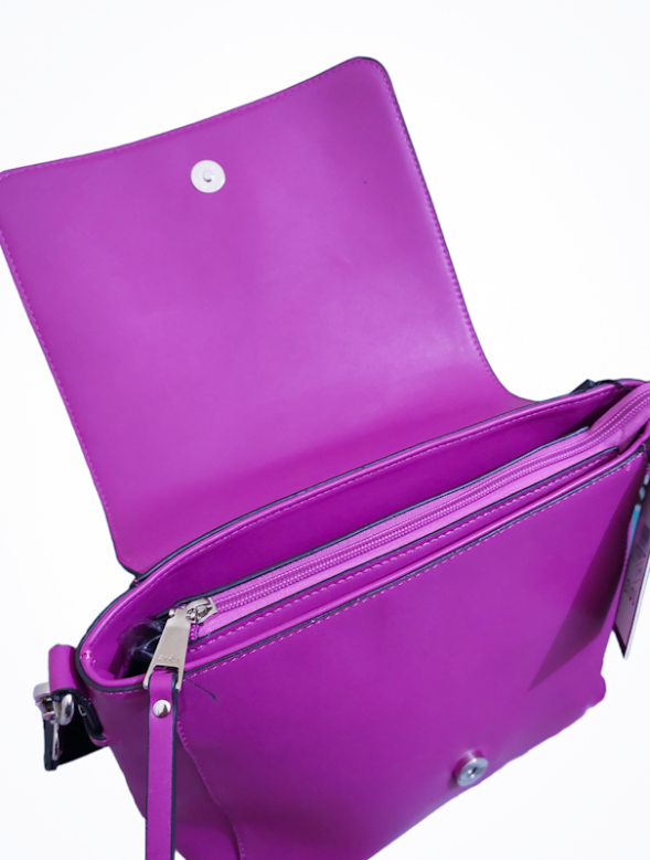 CARTERA TIPO BANDOLERA MODELO LUCIA
