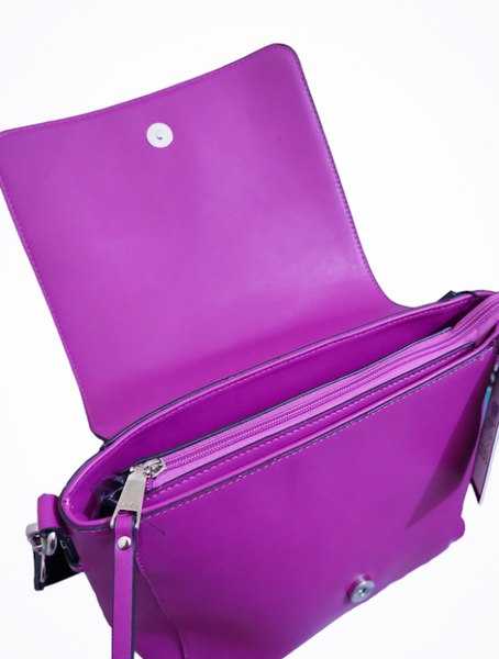 CARTERA TIPO BANDOLERA MODELO LUCIA
