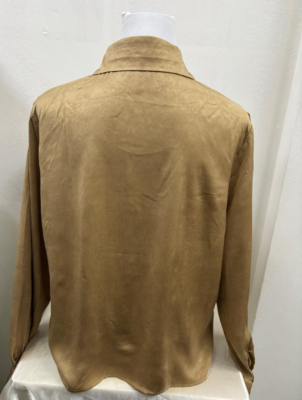 Blusa con Amarra Modelo Olivia