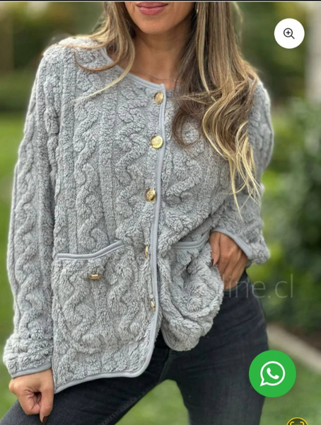 Chaqueta con Botones Dorados Modelo Dallas