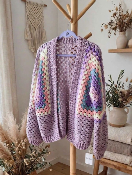 Cardigan en tonos lilas modelo Eloisa