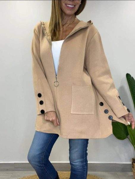 Abrigo color Beige con cierre Modelo Barcelona