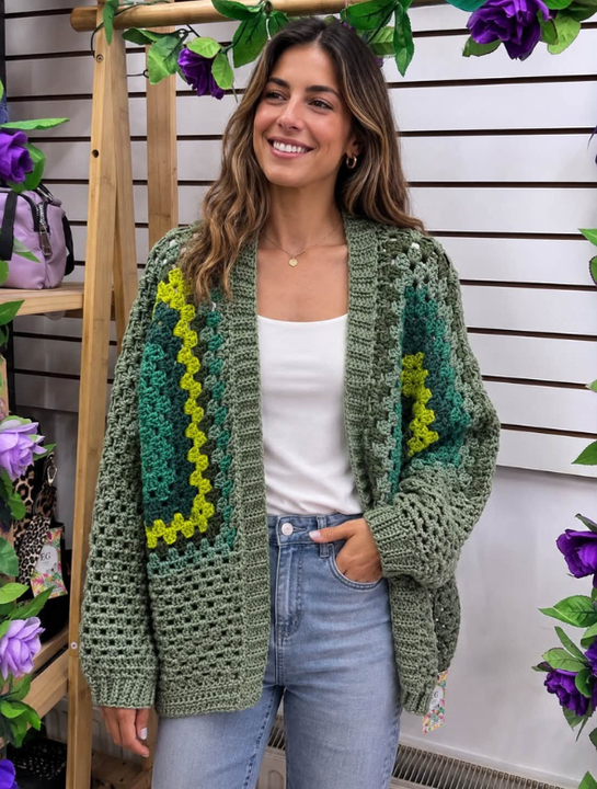 Cardigan Crochet Verde Oliva con Detalles Multicolor